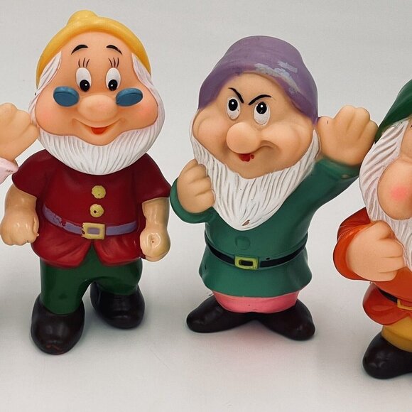 Vintage Walt Disney Productions Lot of 6 Dwarfs Squeaky Toys Hong Kong - Picture 5 of 11